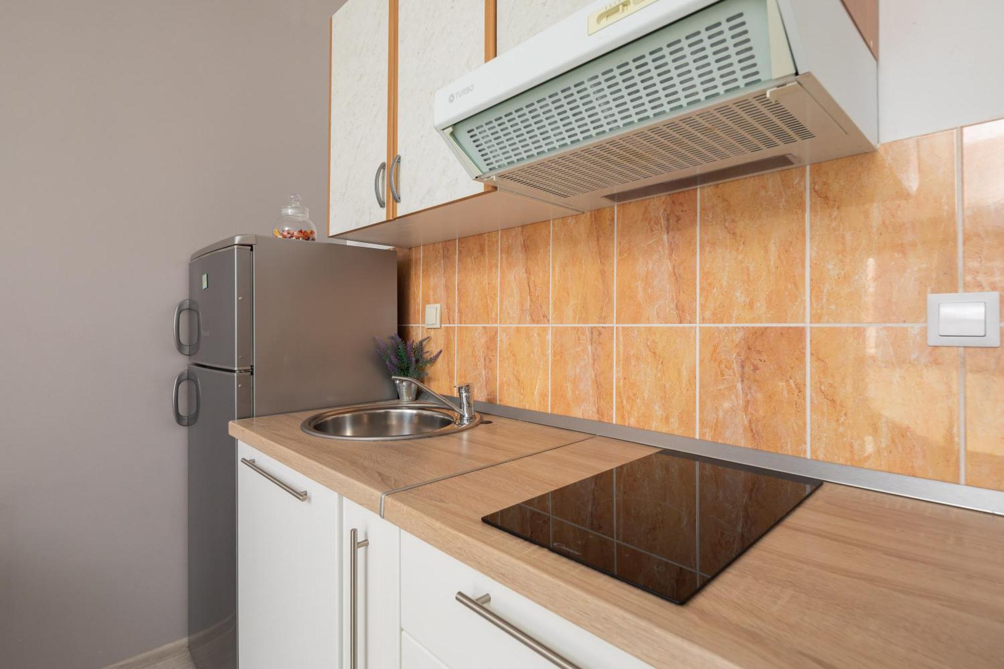 אומיס Apartments Ivan מראה חיצוני תמונה